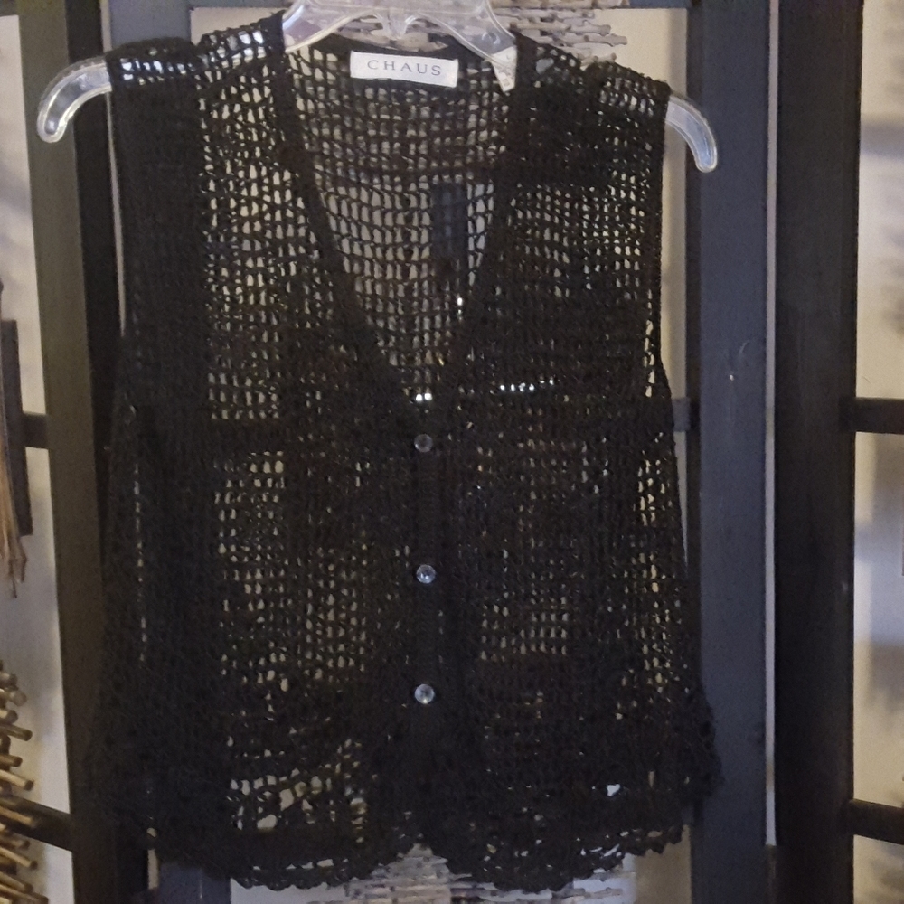 Chaus crochet vest